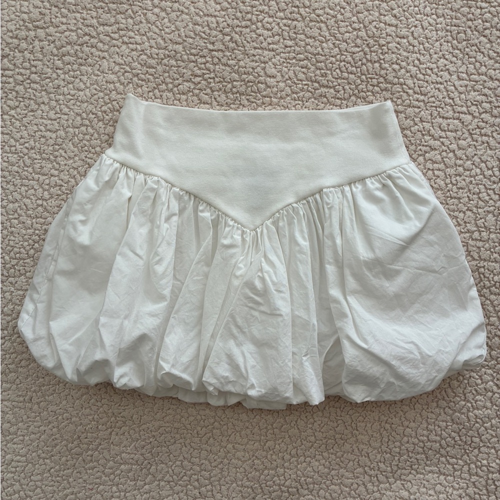 Forever 21 White Bubble Mini Skirt